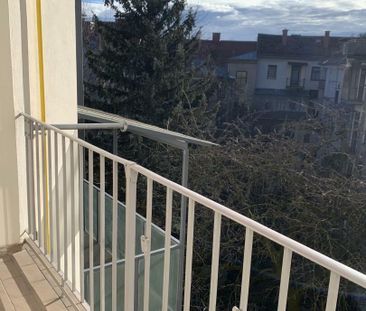 GroßzügigerTop-Altbau nächst Geidorfplatz mit Parkplätzen - Photo 3