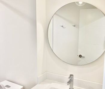Aqua 1 – One Bedroom Condo - Photo 4