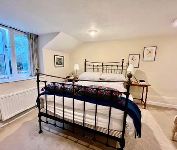 2 bedroom semi-detached house to rent - Photo 6