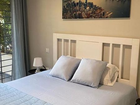 Luxury Apartment for rent in Benahavís, Andalusia - Photo 5