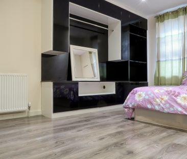 Room in a Shared Flat, Ilford, IG3 - Photo 3