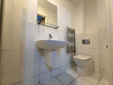 Studio to rent - Photo 5