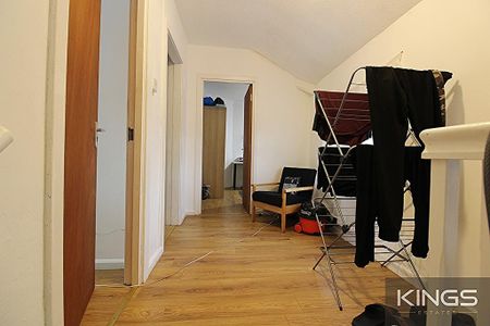 2 bedroom flat to rent - Photo 3