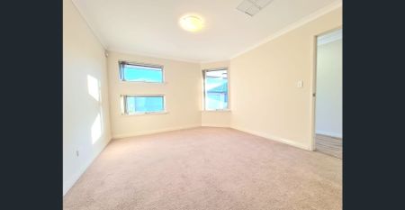 Amazing 4x2 Modern Family Home - Photo 2