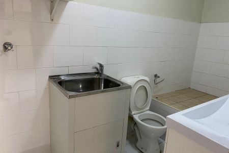 3 Bedroom- Top Floor - Photo 3