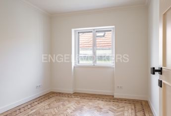 Apartamento T4 em Lisboa