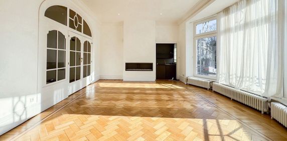 Huis te huur in Elsene voor € 4.500 met 5 slaapkamers - Photo 2