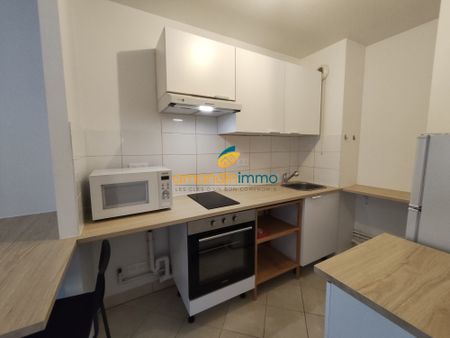 Location Appartement 2 pièces 40m² ST FARGEAU PONTHIERRY 77310 - Photo 5