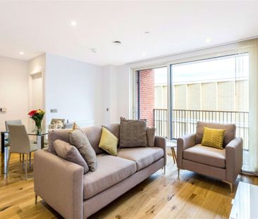 A furnished one bedroom apartment - Photo 2