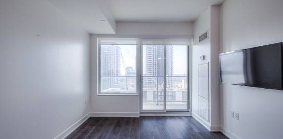 Beautiful 1+Den, 2-Bath Condo in Midtown - Photo 2