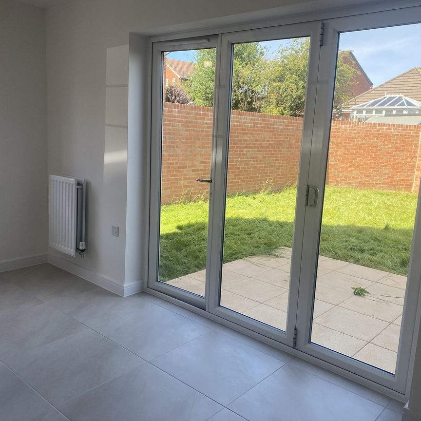 ChurchHoleClose, Creswell, WORKSOP - Photo 1