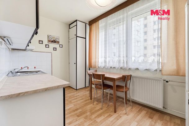 Pronájem bytu 3+1 70 m² - Fotografie 1