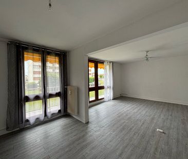 Location Appartement 4 pièces 89m² - Photo 6