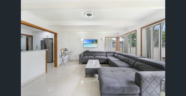 Family Home in a Convenient Location - Photo 1