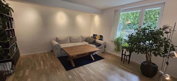 APPARTEMENT 21/2 PIÈCES À ZURICH - DISTRICT 2 WOLLISHOFEN, MEUBLÉ, TEMPORAIRE - Photo 1
