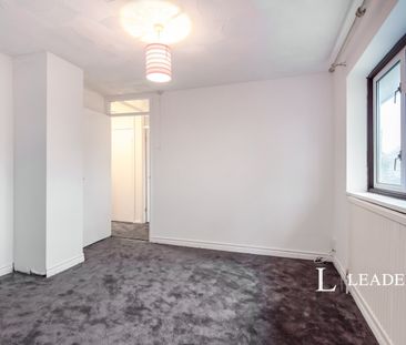 3 bedroom semi-detached to rent Scott Road, Stevenage, SG2 0BZ - Photo 5