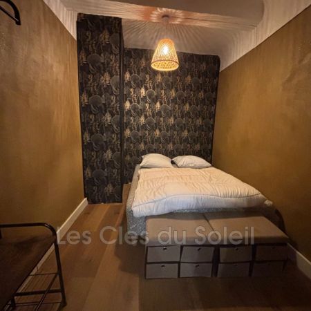 Location appartement studio 23 m² Hyères - Photo 3