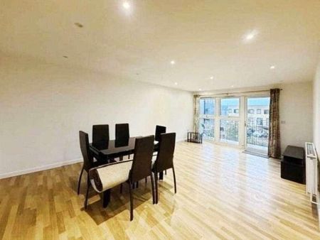 Bletchley Court, Letchworth Road, Stanmore, Greater London, HA7 - Photo 2