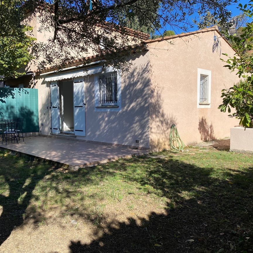 A LOUER REZ DE JARDIN 2P ASPREMONT - Photo 1