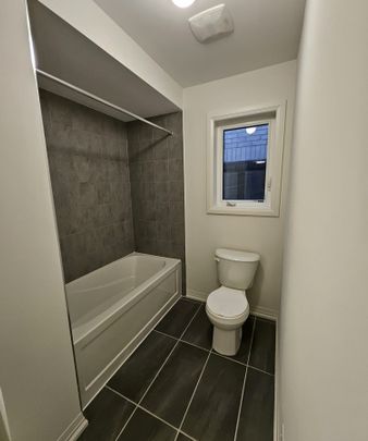 For Lease - 3 Cranes Heights, Adjala-Tosorontio, Ontario - Photo 1