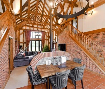 3 bedroom detached house to rent - Photo 3