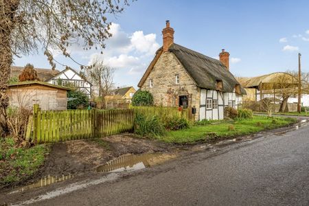 2 bedroom detached house to rent - Photo 3