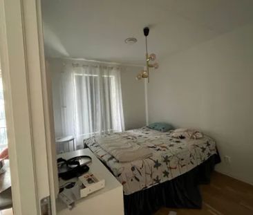 Private Room in Shared Apartment in Tuve - Photo 5