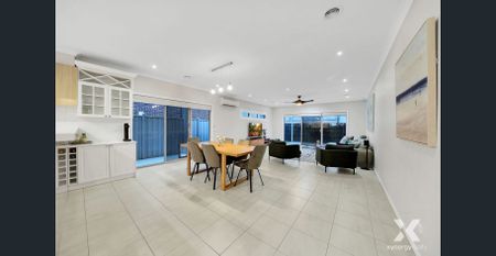 Feature-Rich Modern Residence with Solar, Smart Garage, and Designer Finishes - Photo 3