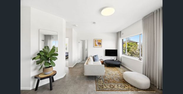 Beautiful apartment with CBD and harbour views - Photo 1