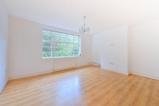 3 bedroom apartment to rent - Photo 1