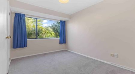 Lovely Family Home In Sommerville - Photo 3