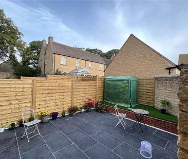 3 bedroom terraced house to rent - Photo 3