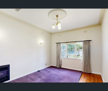 19 Bute Street, Murrumbeena, Vic 3163 - Photo 2