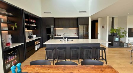 Home in Hikuwai - Photo 3