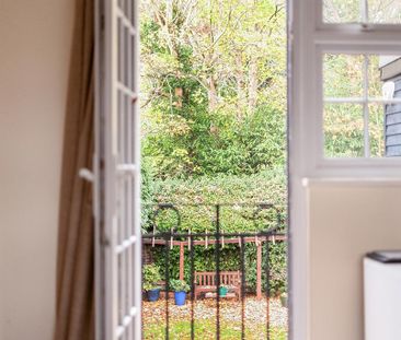 4 bedroom semi-detached house to rent - Photo 5