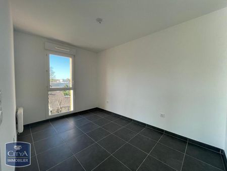 Location Appartement 3 pièces 58m² AVIGNON 84000 - Photo 3