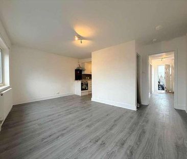 High Street, Snoodland, ME6 - Photo 2