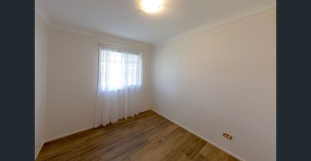 Lovely Renovated Three Bedroom Home, Bonus, Water is Included in Rent - Photo 2