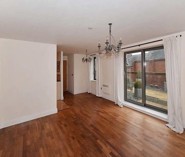 2 bedroom apartment to rent - Photo 2