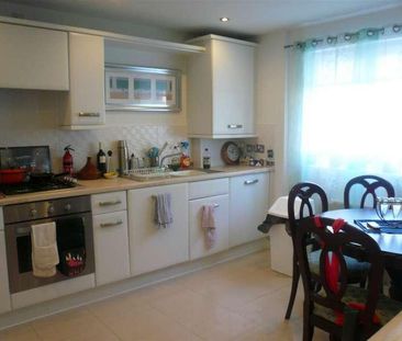 Madison Close, Hayle, TR27 - Photo 2