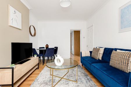 2 bedroom ground floor flat to rent - Photo 4