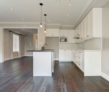 For Lease - 9 Keenlyside Lane, Ajax, Ontario - Photo 5