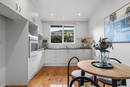 2/263 Mont Albert Road, Surrey Hills VIC 3127 - Apartment For Rent | Domain - Photo 4