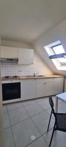 Bemeubeld appartement in het centrum van Merelbeke te huur! - Foto 5