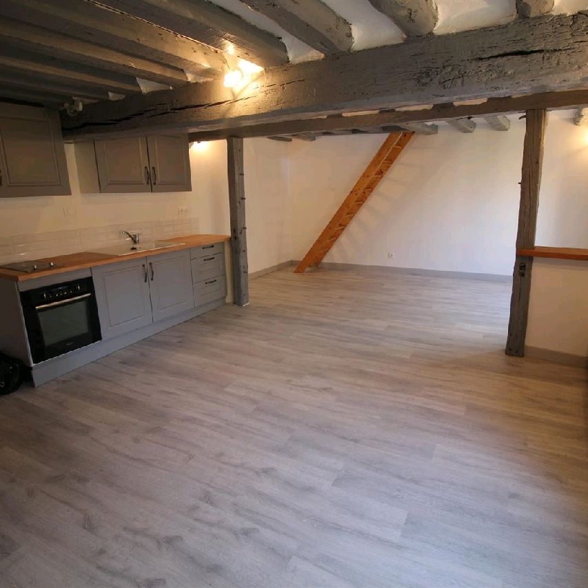 Location Maison 3 pièces 65m² L AIGLE 61300 - Photo 1