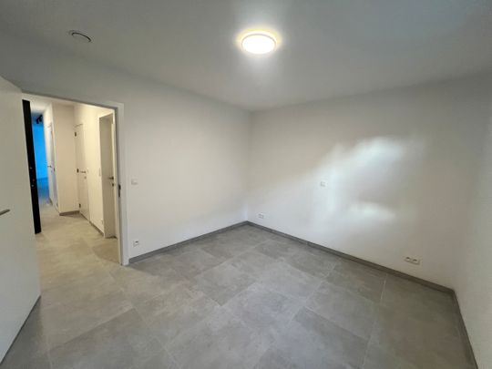 Appartement - Te huur - Photo 1