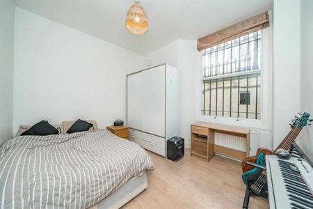 Cornwall Gardens, South Kensington, SW7 - Photo 2