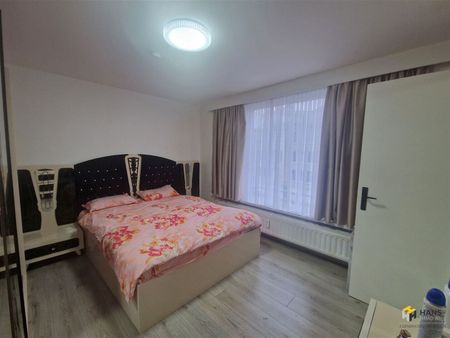 Lichtrijk 3 slaapkamer appartement van 104m² met terras vlakbij het Rivierenhof. - Foto 4