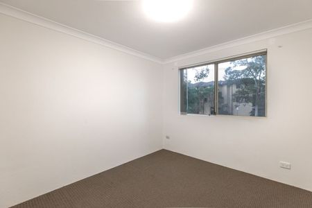 2 Bedroom Unit in a Central Location! - Photo 3