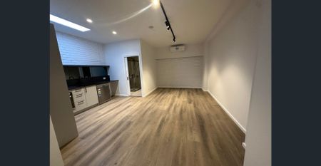 MODERN LIVING IN A VIBRANT NEWPORT LOCATION - Photo 5